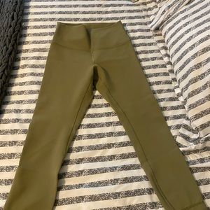 Wunder Under High Rise Tight.